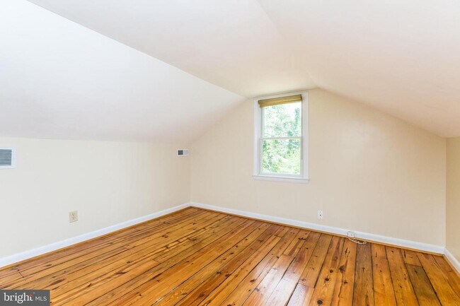 Building Photo - 4504 Allen Rd