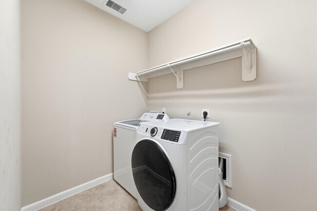 Building Photo - 5507 Opal Cove Ct