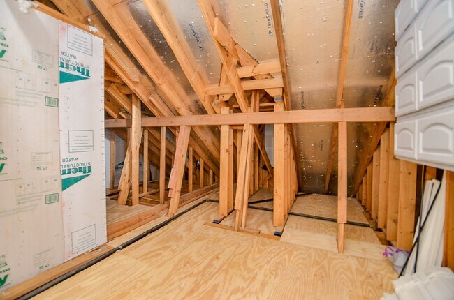 Building Photo - 21655 Rainfall Park Dr