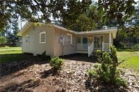 Building Photo - 59086 Dogwood Ln