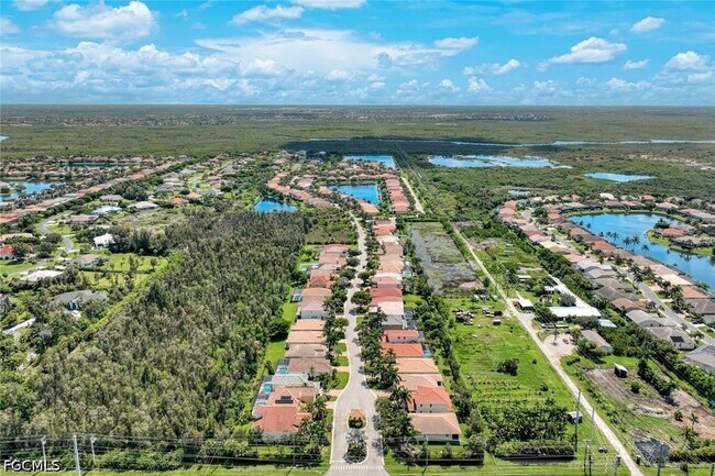 Building Photo - 8649 Banyan Bay Blvd