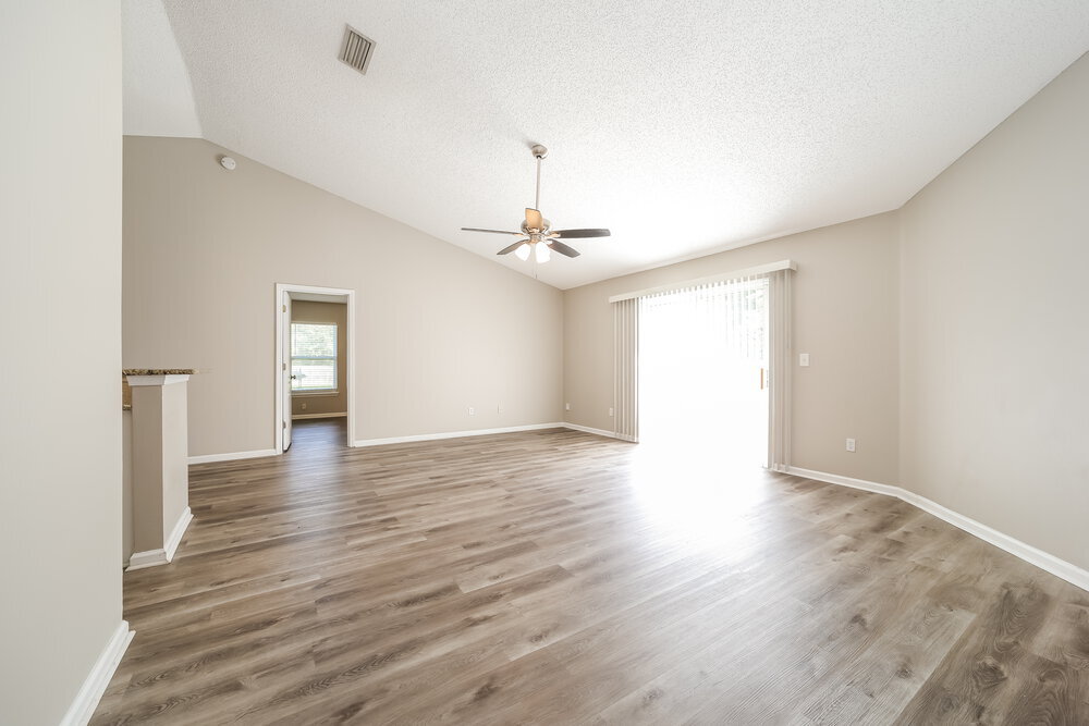 Building Photo - 45 Perry Creek Dr