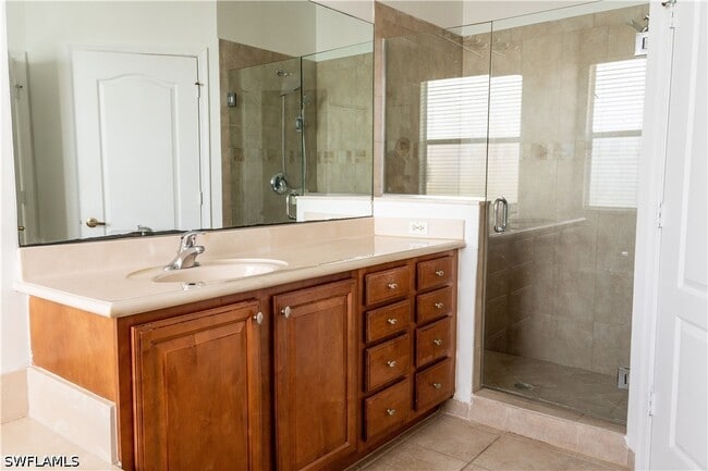 Building Photo - 7029 Ambrosia Ln