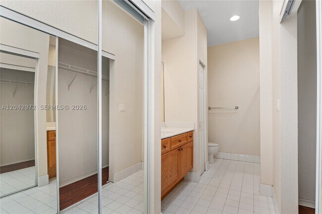 Building Photo - 3405 Merrick Ct