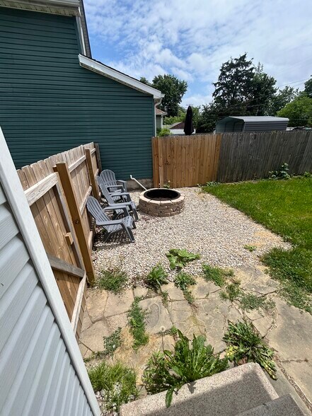 Building Photo - 539 Southwood Ave