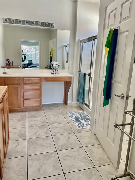 Building Photo - 78962 Cadence Ln