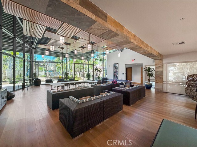 Building Photo - 2510 Rivington