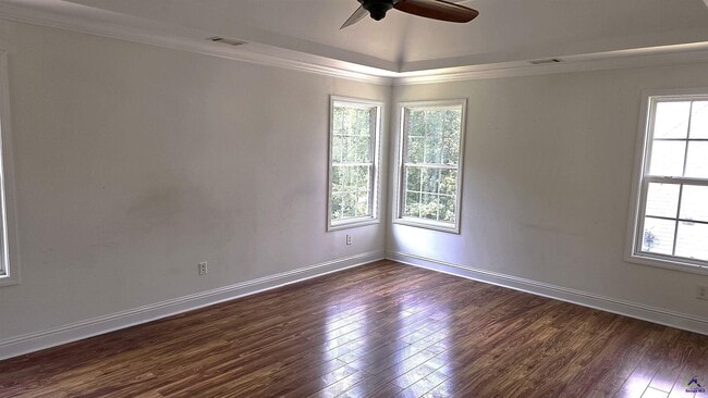 Building Photo - 235 West Springs Drive