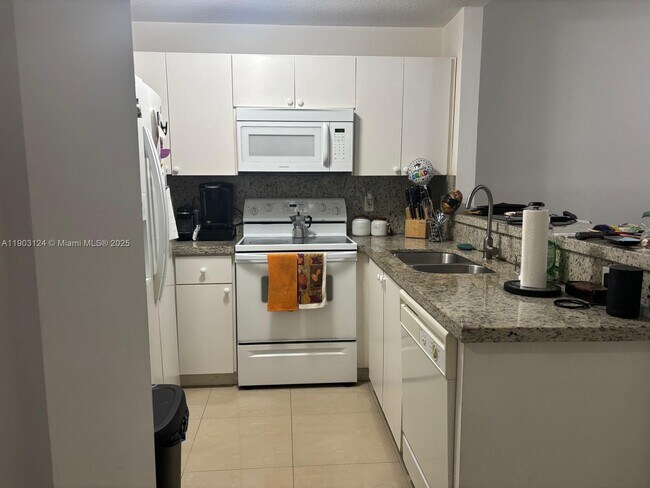 Building Photo - 11411 NW 60th St