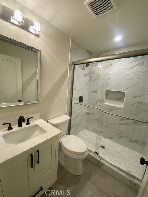 Building Photo - 653 W 24th St