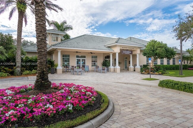 Building Photo - 485 Silver Palm Way