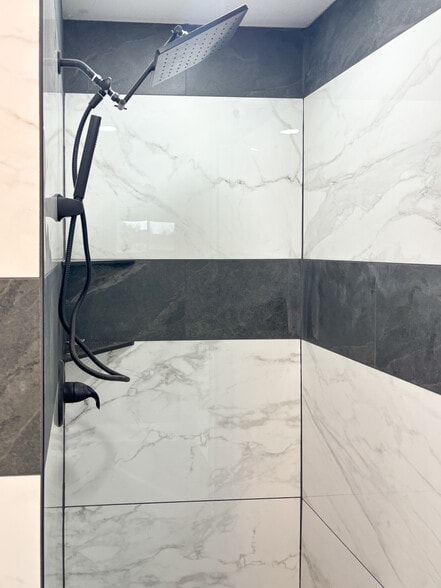 Building Photo - 465 County Road 180