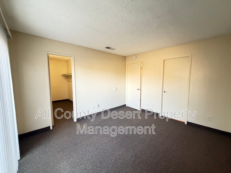 Building Photo - 13079 Eliseo Rd