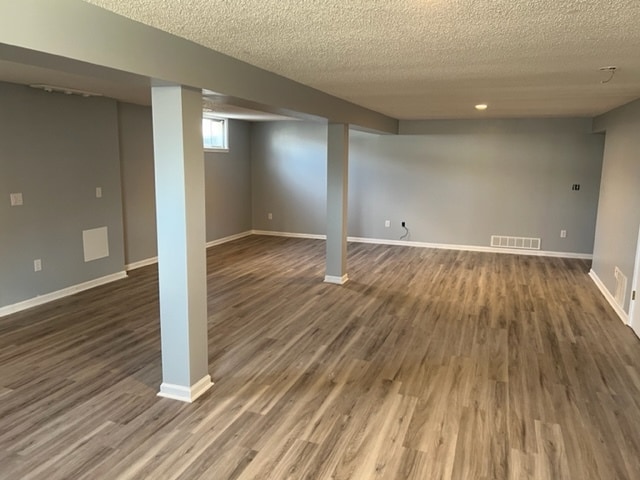 Building Photo - 505 Mallory Ct