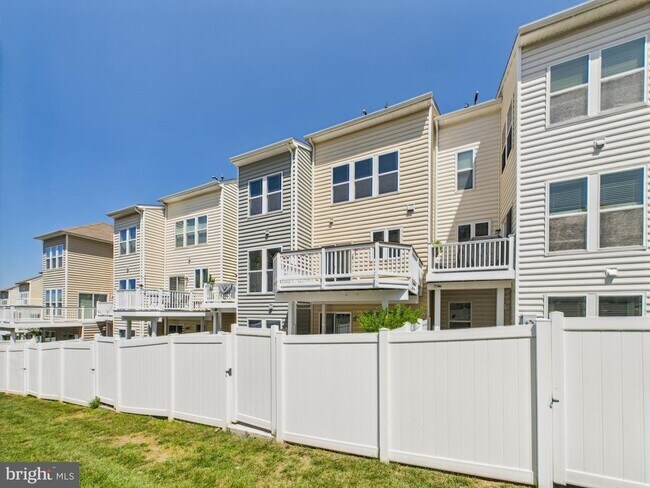 Building Photo - 42677 Redeemer Terrace