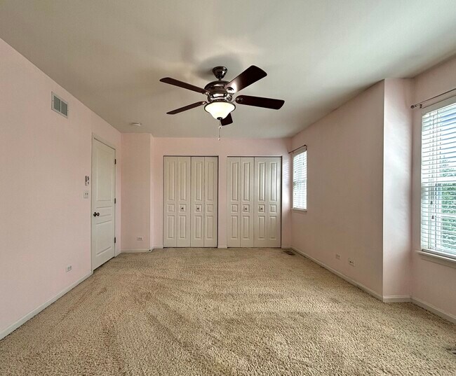 Building Photo - 1634 Windward Dr