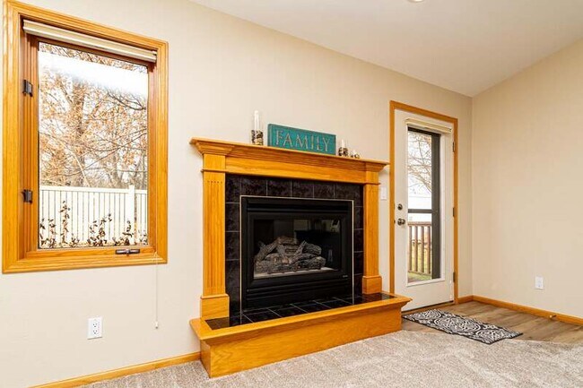 Building Photo - 3309 Polaris Dr