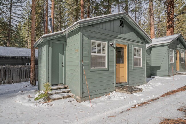 Building Photo - 420 - Rainbow Cabin