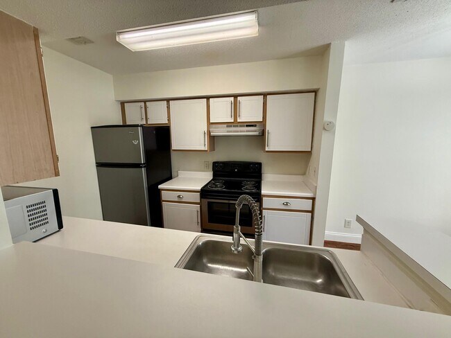 Building Photo - 815 Boynton Beach Blvd