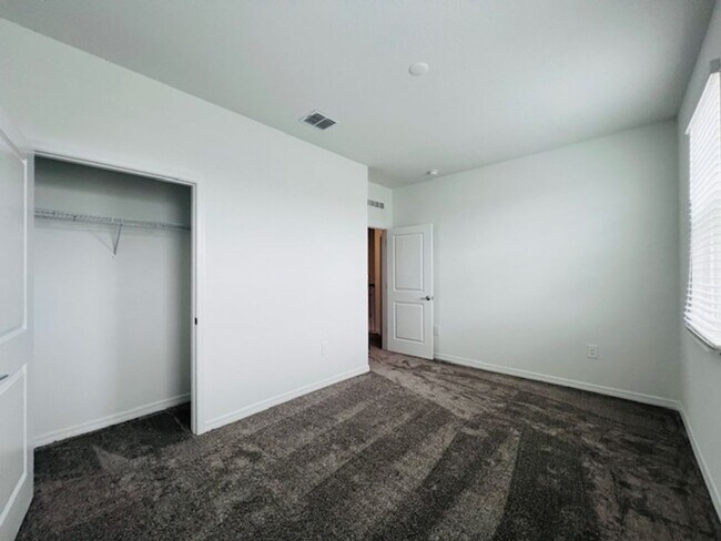 Building Photo - 4143 Pino St
