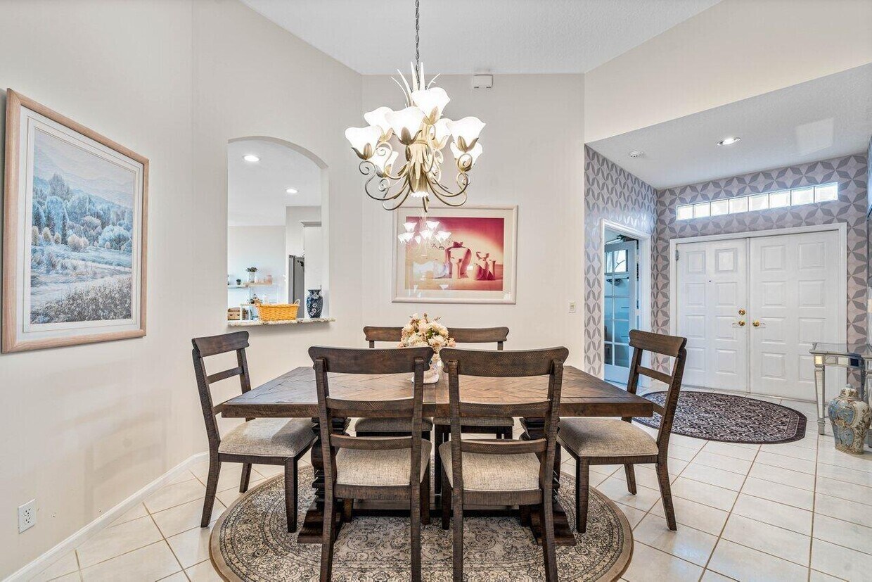 Building Photo - 9756 Arbor View Dr S