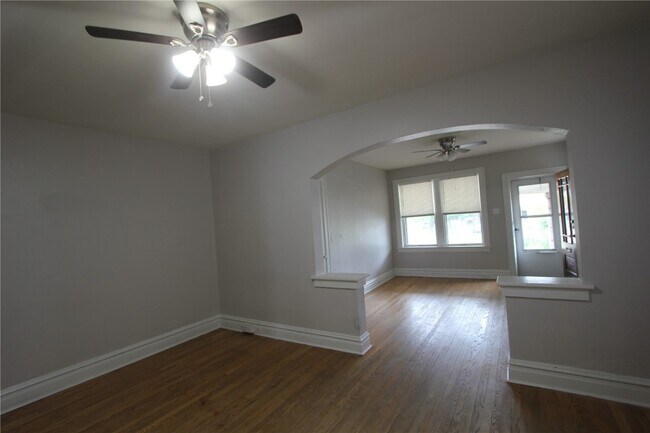 Building Photo - 3971 Wilmington Ave