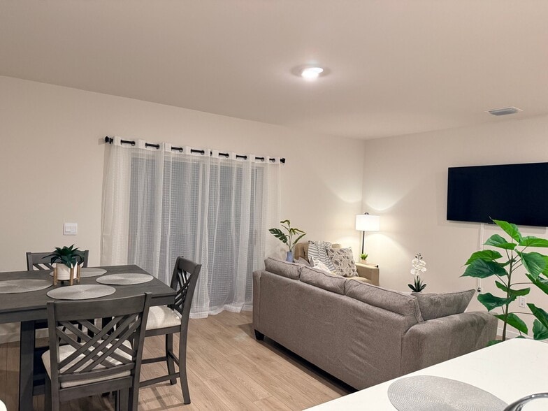 Building Photo - 8417 Everly Preserve Dr