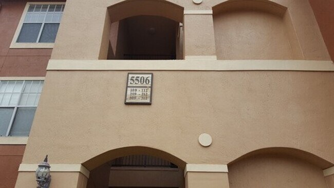 Primary Photo - Luxury property. One bedroom condo