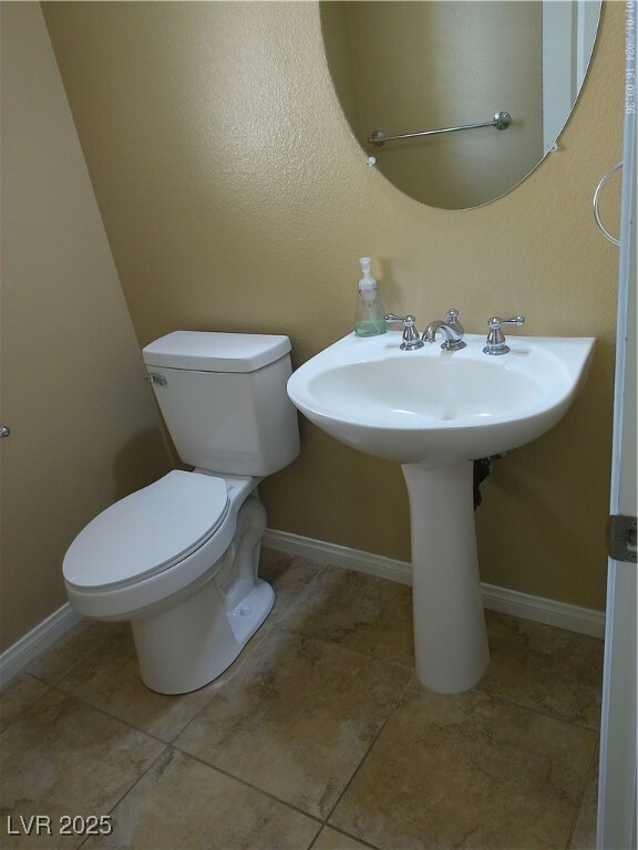 Building Photo - 7051 Oakwood Pines Ct