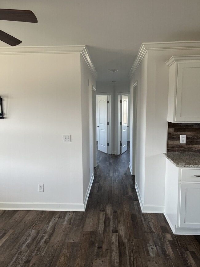 Building Photo - 9155 Concord Rd