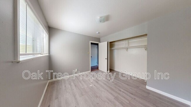 Building Photo - 1400 Yuba Ave