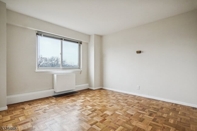 Building Photo - 377 S Harrison St