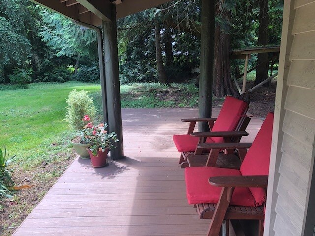 front porch - 10329 206th Ave NE