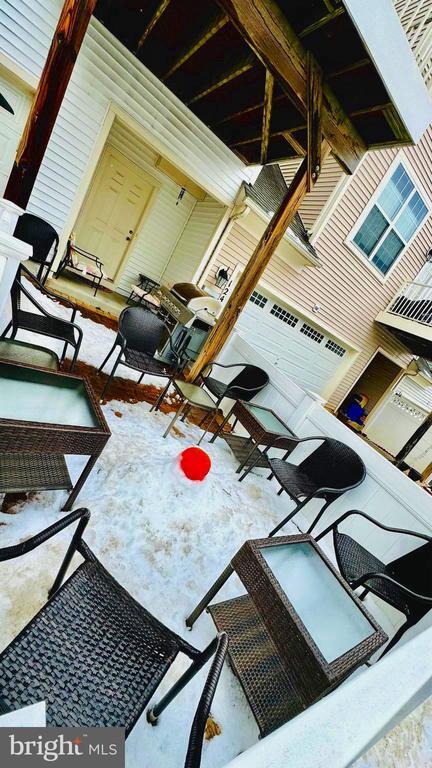 Building Photo - 12406 Carriage Park Pl