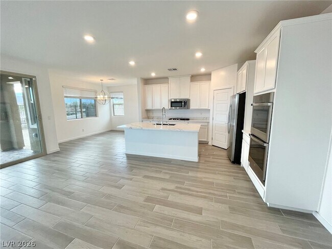Building Photo - 12413 Harbor Isle Ave
