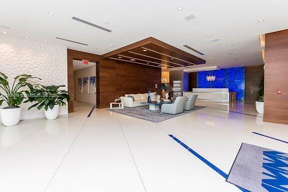 Building Photo - 300 Sunny Isles Blvd