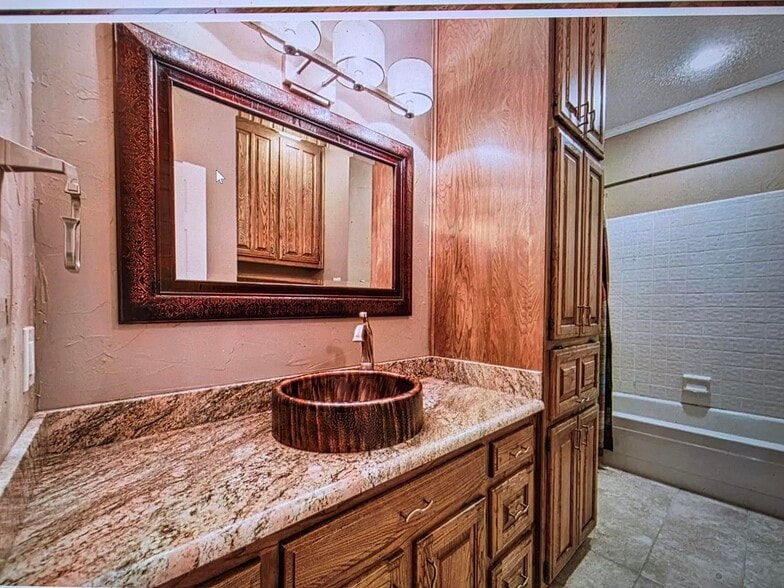 Building Photo - 2920 Burney Ln