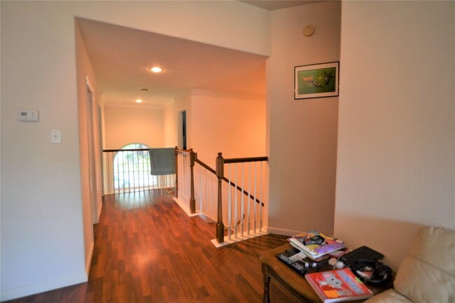 Building Photo - 12110 Laurel Ct