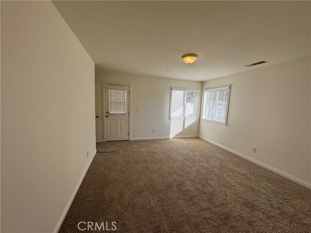 Building Photo - 1336 Calle Tulipan