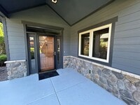 Building Photo - Gorgeous 4 Bedroom in Desirable East Missoula!