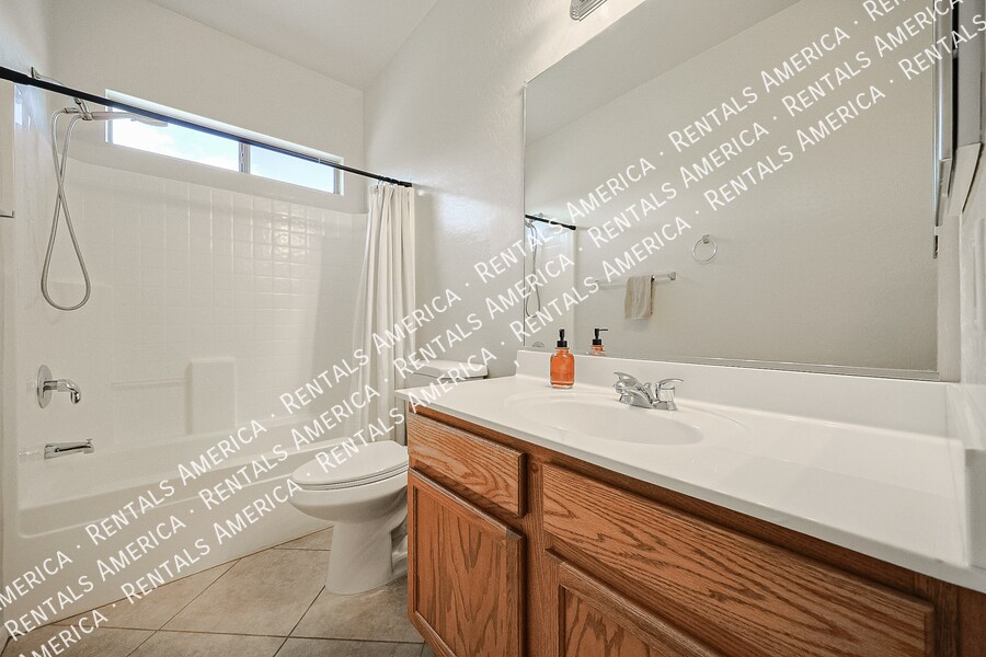 Building Photo - 15289 W Desert Hills Dr