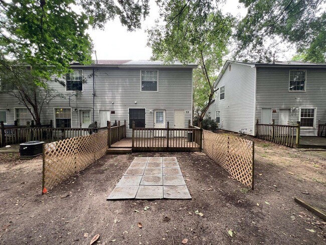 Building Photo - 2477 Nugget Ln