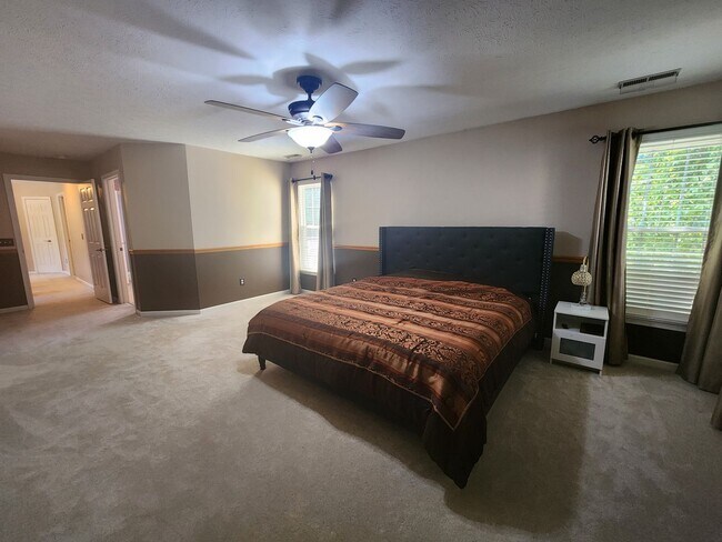 Building Photo - 3288 Beech Ln