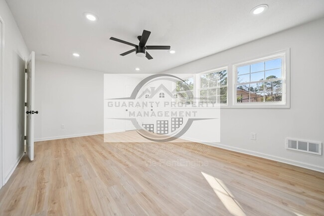 Building Photo - 2343 Derby Dr