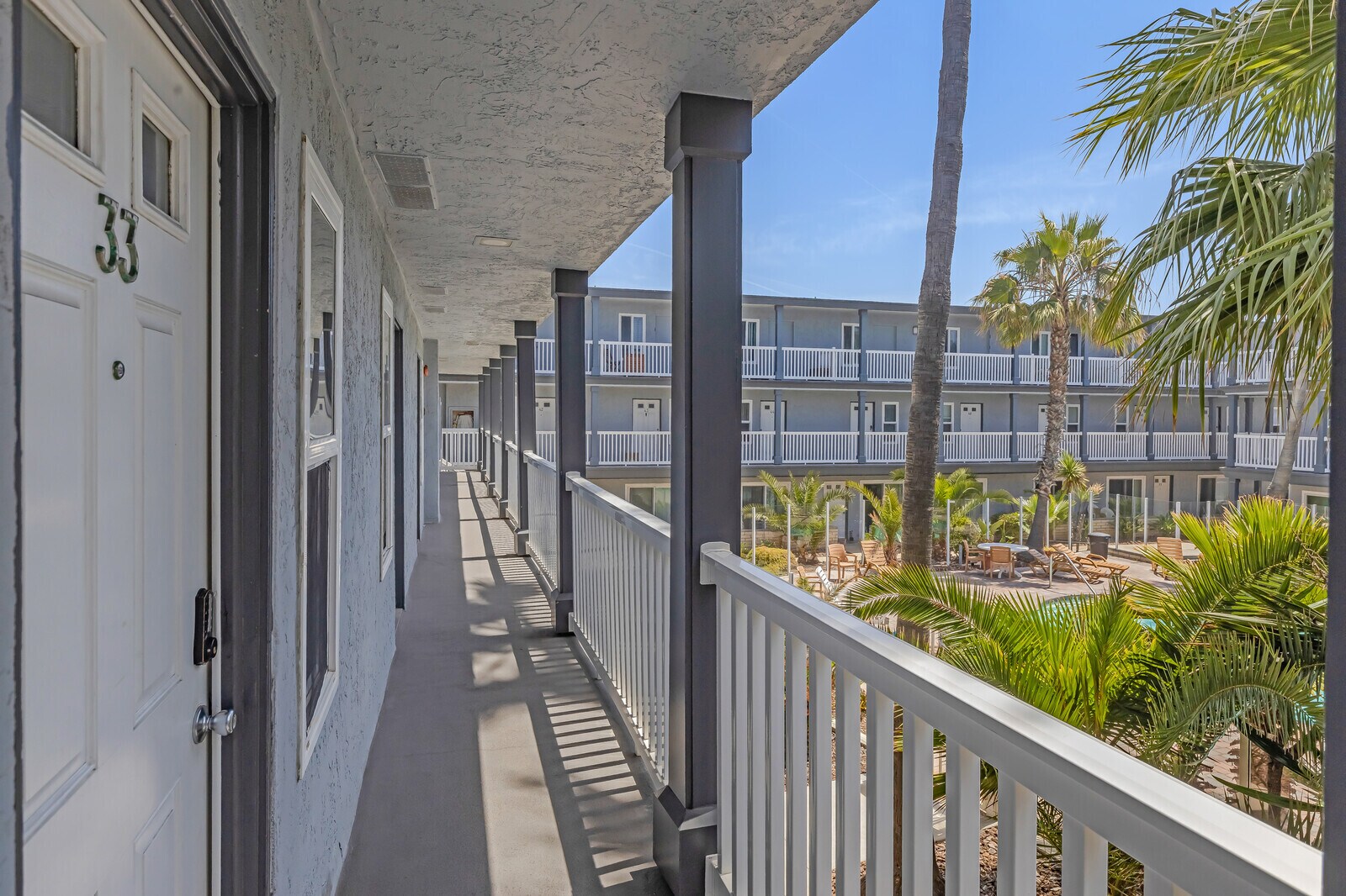 Building Photo - 1111 Seacoast Dr