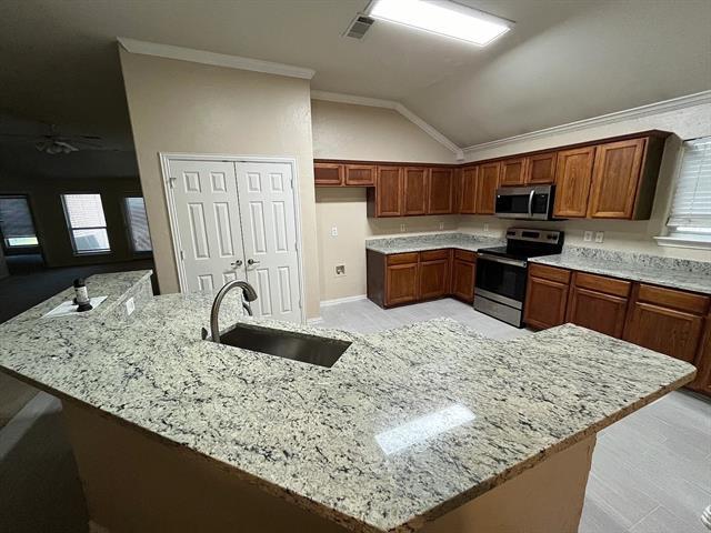 Building Photo - 4423 Westcliffe Dr