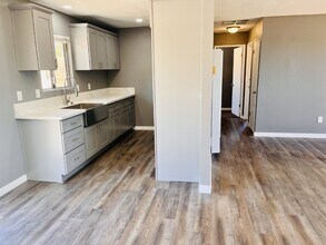 Building Photo - Two bedroom Home in South Joshua Tree