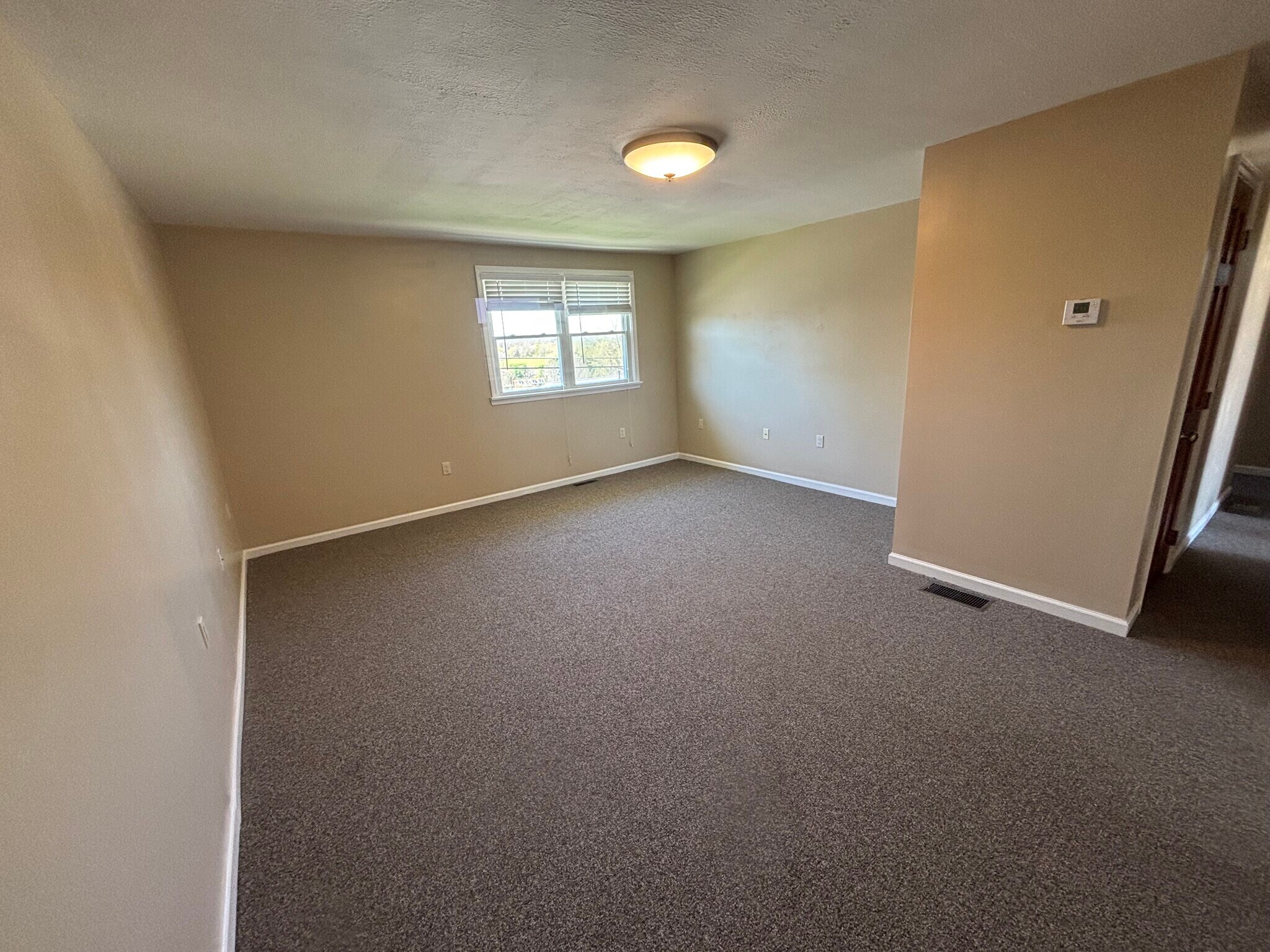 Building Photo - 1205 Headley Ct