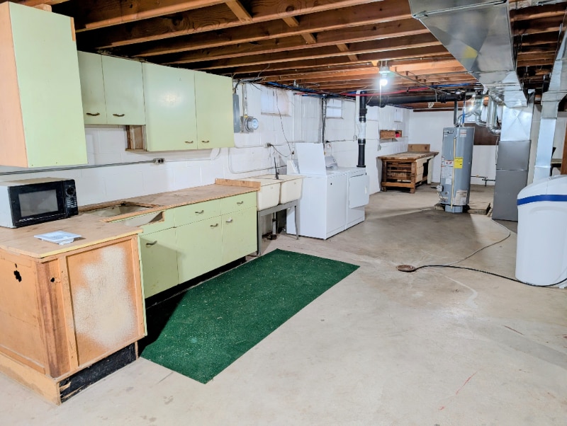 Building Photo - 1993 Meadow Dr