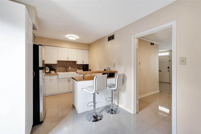 Building Photo - 3006 Brockbank Ct